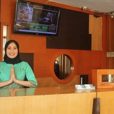 Hotel Grand Karawang Indah Exterior foto