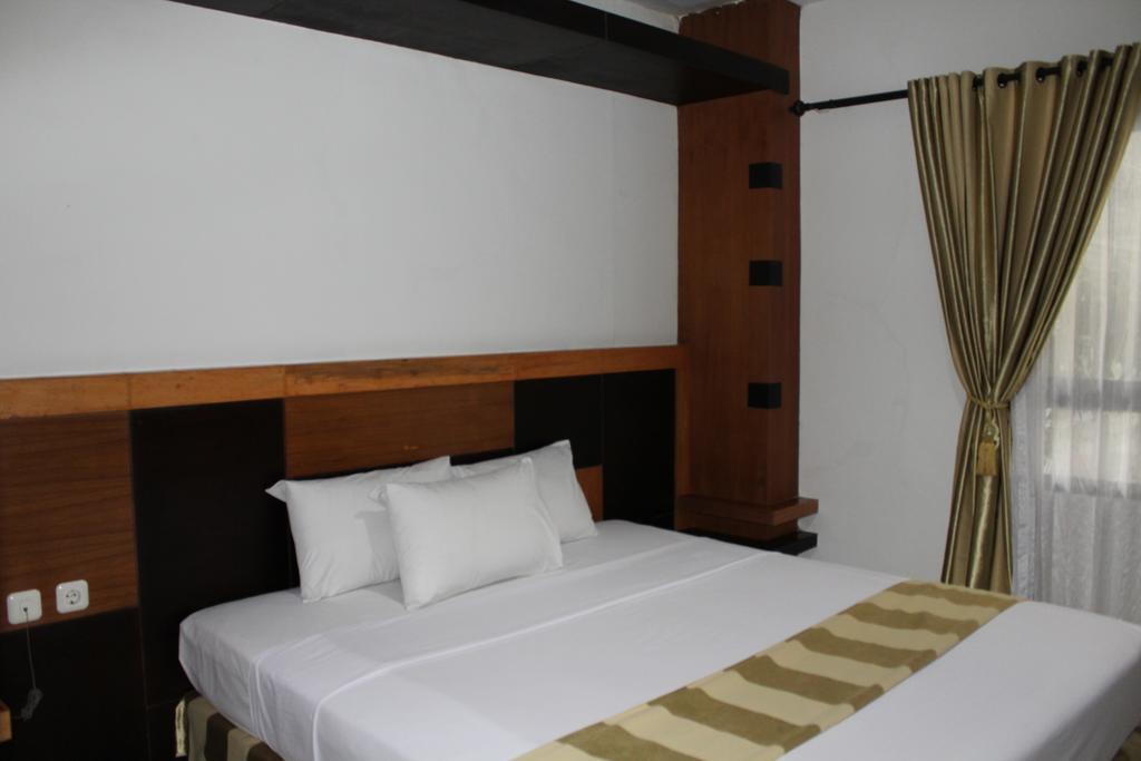 Hotel Grand Karawang Indah Exterior foto